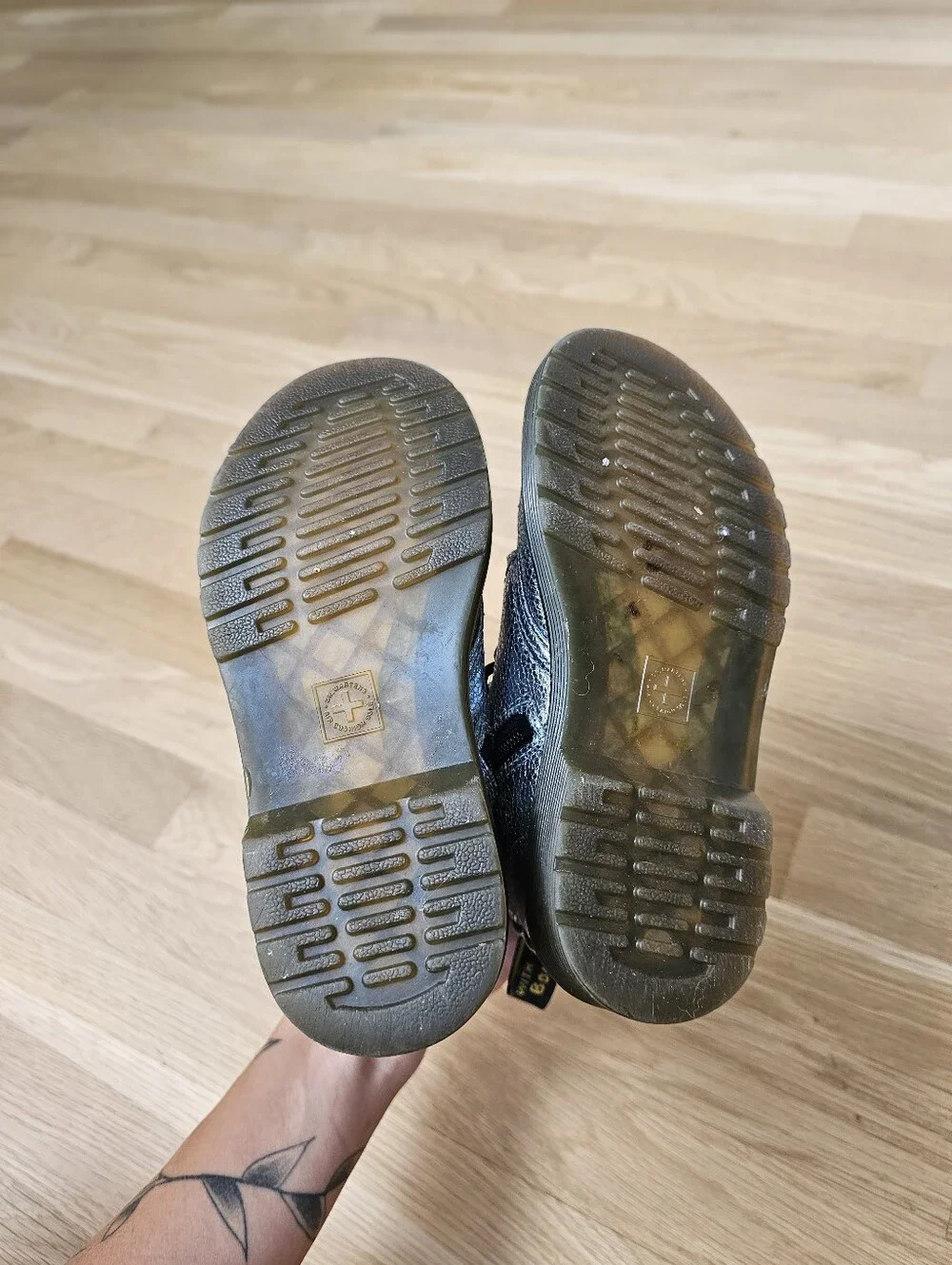 Dr. Martens us 13